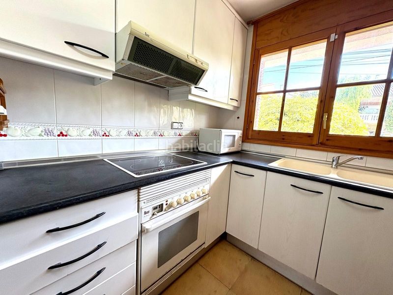 Foto f46a8181-4411-449d-8933-3fda85b2c32a. Casa amb calefacció aparcament a Lliçà d´Amunt