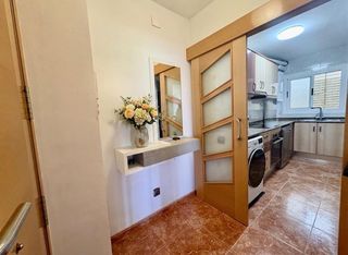 Flat in Santa Perpètua de Mogoda. Piso en el centro de santa perpetua amplio y luminoso