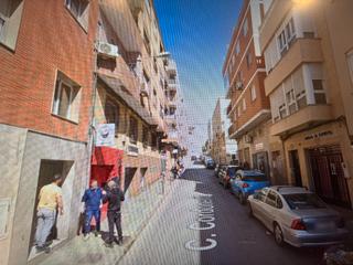 Pis  Calle cordoneros. Piso de dos dormitorios¡pescaderia ¡ sin ascensor¡ financiación