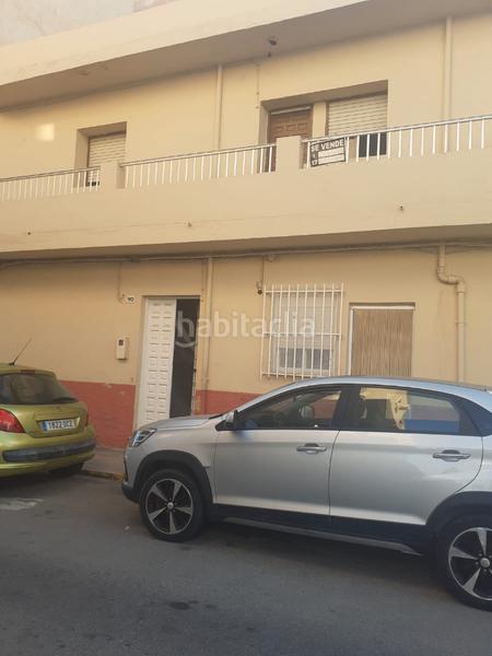 Foto 7c49dd24-b170-498a-9200-9a3af3b3b170. Zweistöckige wohnung in calle princesa sofía 89 in Ejido (El)