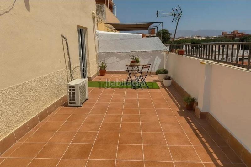 Foto cd3844bc-b6e0-40bc-b462-82d557a61c31. Attico in calle el olivo 17 in San Luis Almería