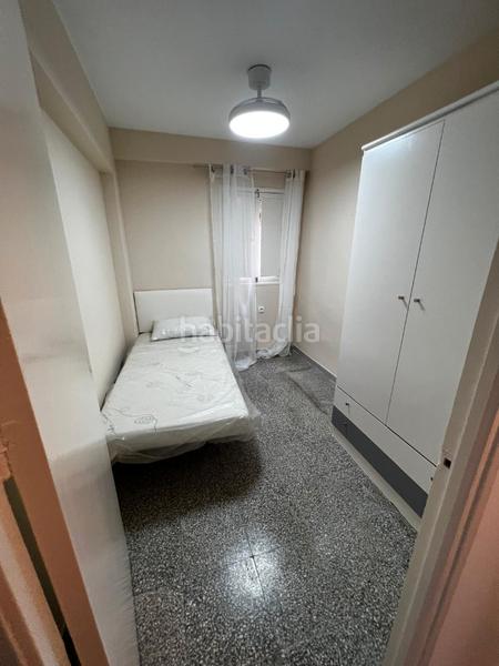 Foto c3bffb96-7f29-42d5-88ce-50bf895dbc16. Etagenwohnung in calle infante 14 in Barrio Alto - San Félix Almería