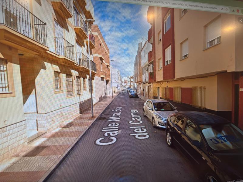 Foto 1db379df-f96e-4089-8b6e-ba9969659ba4. Piso en calle nuestra señora del carmen 19 en El Puerto - La Romanilla Roquetas de Mar