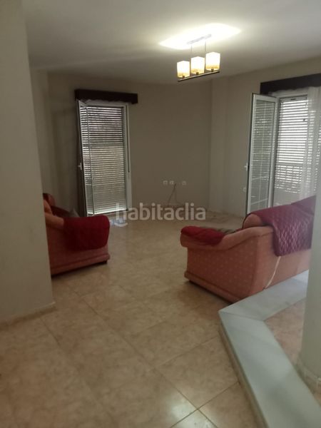 Foto 268ee9fd-f981-4be1-b2cf-e66ff128660f. Pis amb aparcament a Viator