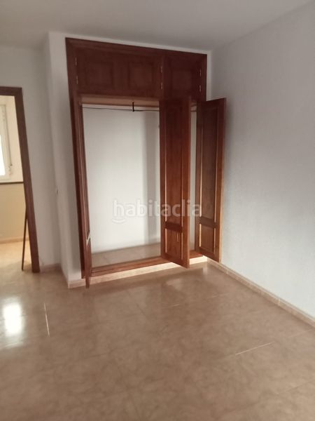 Foto ccf82835-2a92-4d36-995c-11c9c1ed7519. Pis amb aparcament a Viator