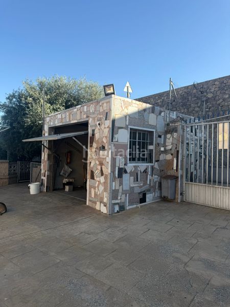 Foto 04841239-955d-44ed-829c-2e050f2bbcd9. Masia amb xemeneia aparcament piscina a Pechina