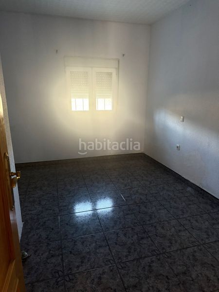 Foto 44d84175-dd64-474a-bf32-42369e339477. Masia amb xemeneia aparcament piscina a Pechina