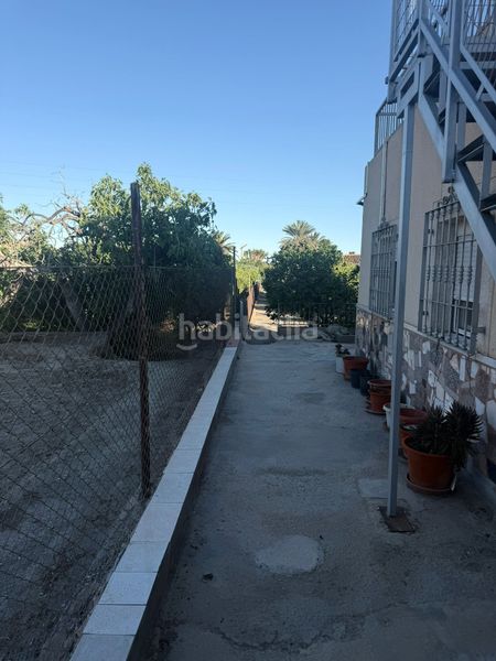 Foto b224f3dd-f11d-4299-a94a-2e134a1742ab. Masia amb xemeneia aparcament piscina a Pechina