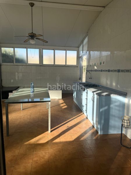 Foto c4fab72b-91bc-4436-a97b-cdea662f6a5c. Masia amb xemeneia aparcament piscina a Pechina