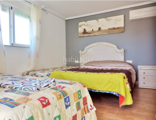 Foto ad597839-65c3-41ed-8d50-4e1a46d53eba. Pis amb xemeneia a Alsodux