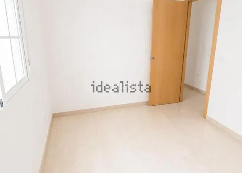 Foto 150a94be-c255-447d-a395-b96f873b2399. Pis a Viator