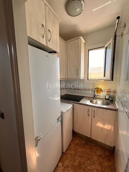 Foto 3c3df3ba-7422-49e7-8344-eb21815d7fe9. Pis a Retamar Almería