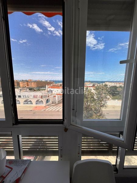 Foto d5088bfb-42e5-4a66-80a2-424dc79d8d8a. Pis a Retamar Almería