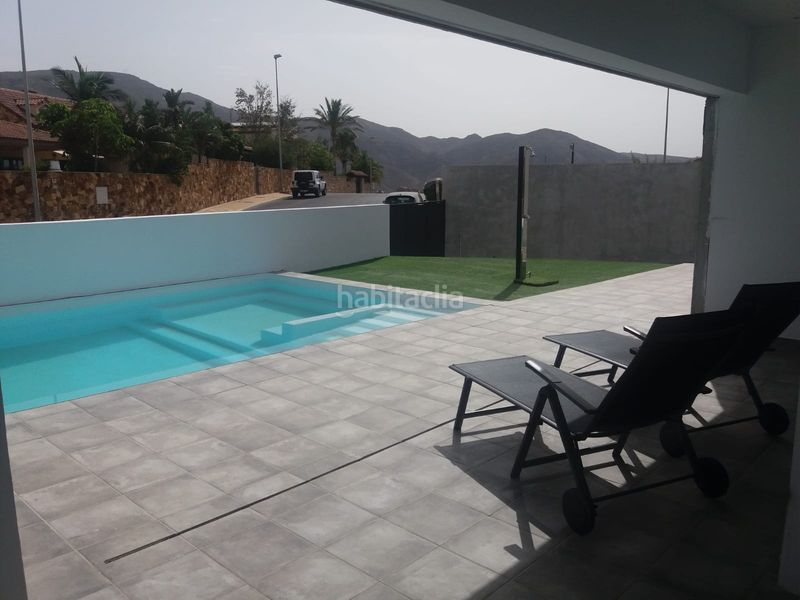 Foto a1f07c19-29b4-4c4a-b40a-3dbb5091c68e. Affitto chalet con parcheggio piscina in La Envía Vícar