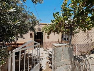 Masía  Calle de las eras. Casa en cuevas de los medina! 3 dormitorios, con 900m2 de terren