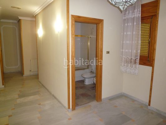 Foto 332f961e-c6ee-4190-b3b9-c34a891c3966. Lloguer pis a Padul