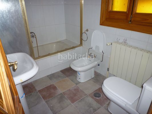 Foto 35bb6e67-db6d-4957-a962-eabf8a5a8bc7. Lloguer pis a Padul