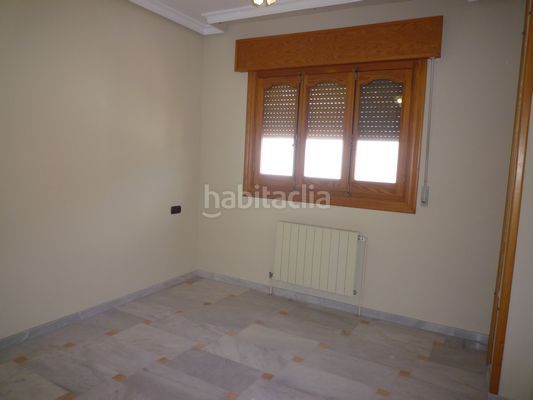 Foto 5f41d464-2ea4-4b36-8ef5-144ea04ca244. Lloguer pis a Padul
