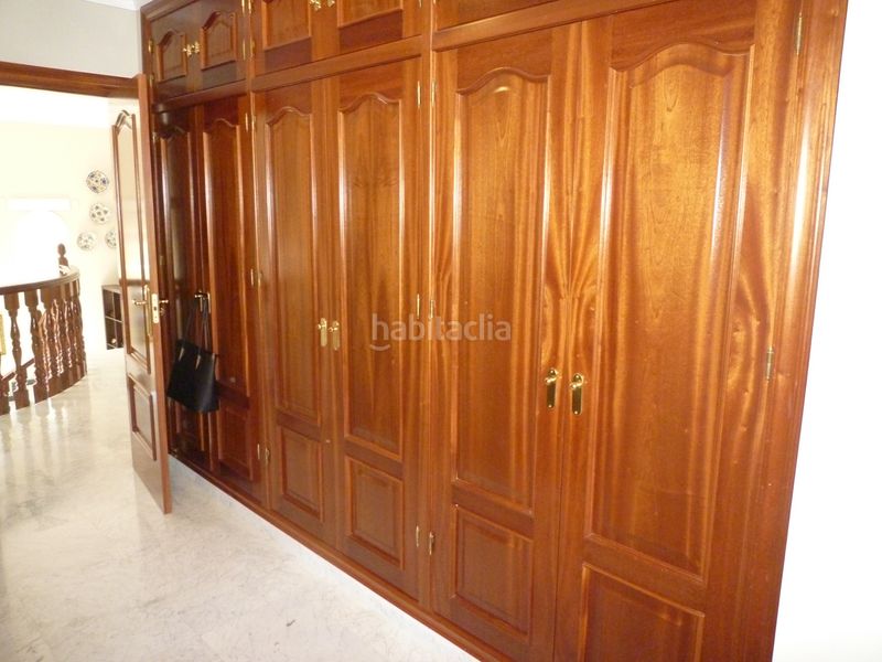 Foto b8e3a907-6b75-4954-8301-50c1f7dd421b. Xalet amb calefacció aparcament piscina a Alfacar