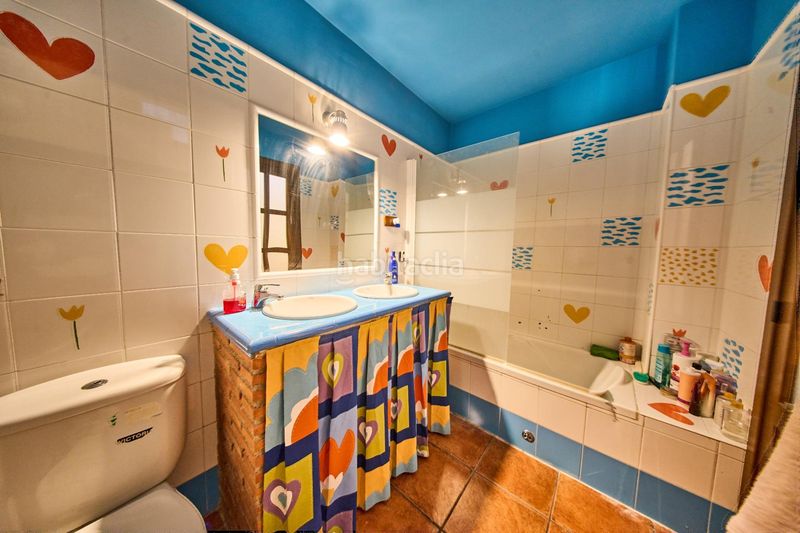 Foto a45a5558-fdd5-4f68-ae53-cbce5f142871. Xalet amb calefacció piscina a Santa Fe