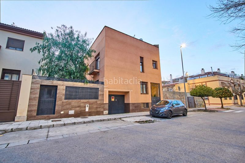Foto c7b907ac-103d-440d-821c-06739e465e26. Xalet amb calefacció piscina a Santa Fe