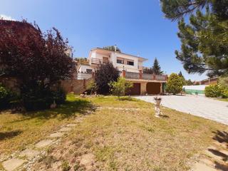 Chalet in Corbera de Llobregat