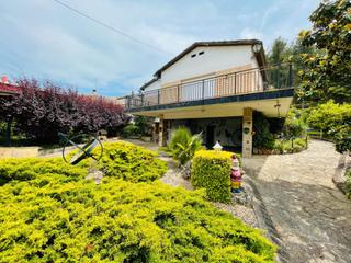 Chalet à Corbera de Llobregat. Xalet a tan sols 200mts del casc urbà