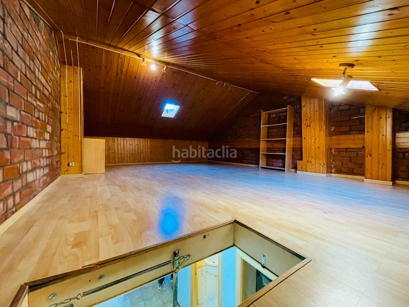 Foto b021773e-ca03-416a-a30d-1f67dc94de4b. Semi detached house with heating parking in Corbera de Llobregat