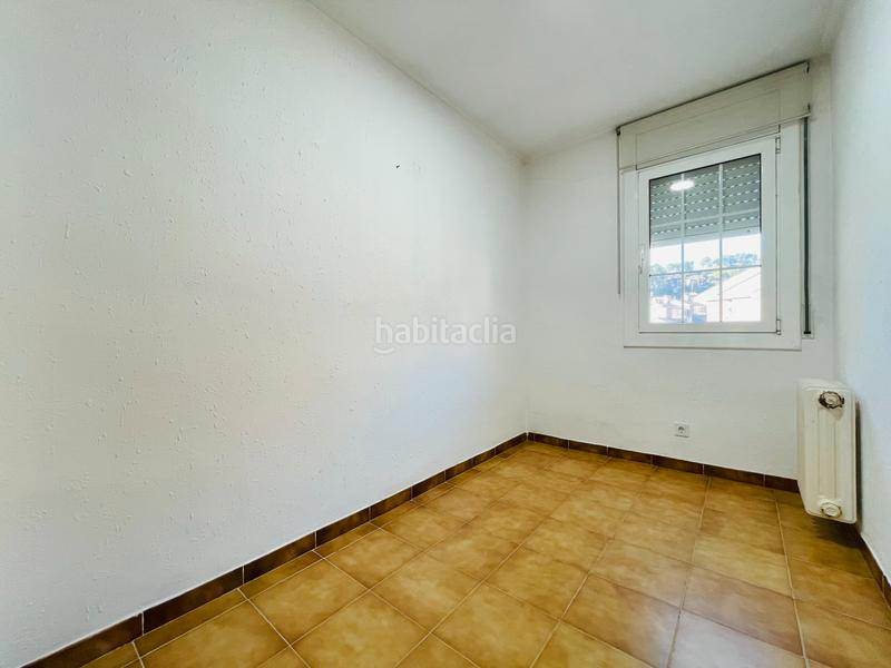 Foto f2f5352a-5aa7-4962-944e-b806e844317f. Semi detached house with heating parking in Corbera de Llobregat