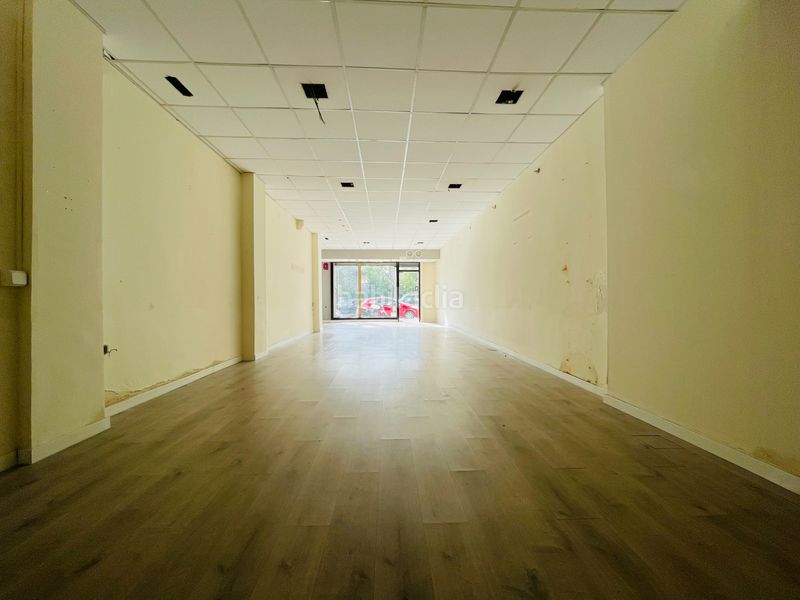 Foto 9c67969e-e706-46bd-bc75-89c7636db93c. Local comercial a Corbera de Llobregat