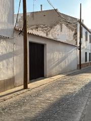 Terreny residencial en Almagro. Extraordinario solar en el centro de almagro  | 16 metros de fac