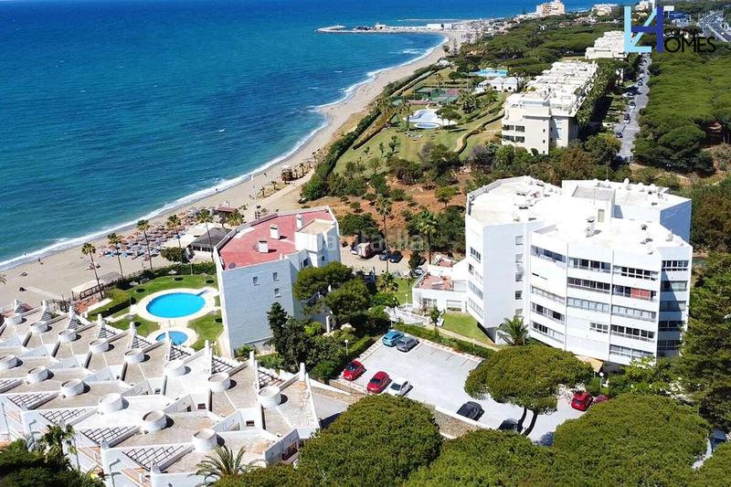 Foto 90b43432-adf6-4441-951c-5a9ac795f422. Studio avec parking piscine dans Cabopino - Artola Marbella