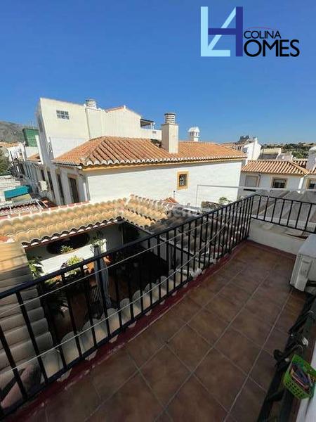 Foto c0cd909a-c80d-41c8-a06b-34bc7d13f3d9. Casa adosada chalet adosado en venta en La Colina, en Torremolinos