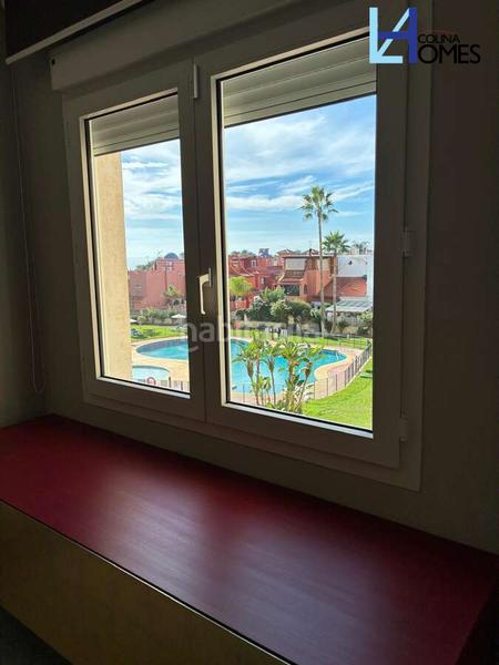 Foto 348a5db0-b443-482e-8d16-f0875746fb9f. Piso  en venta en Los Álamos primera línea de playa en Torremolinos