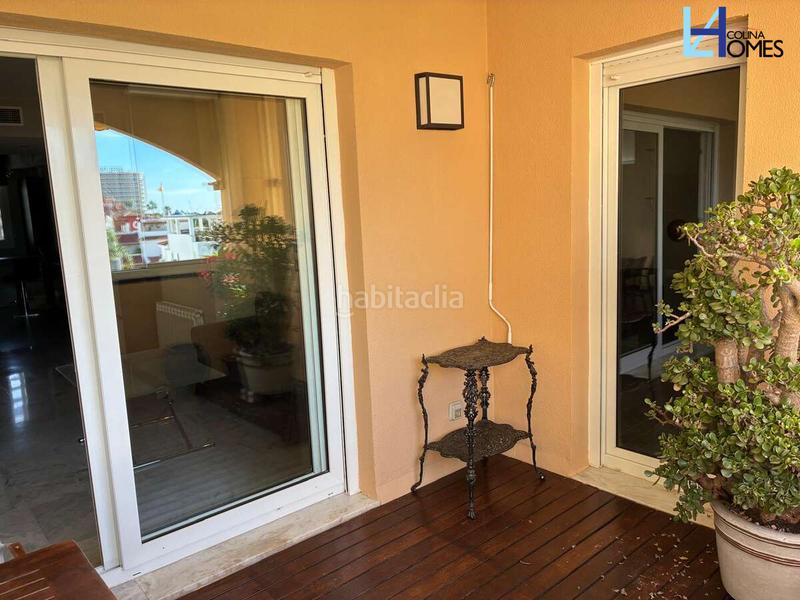 Foto 3b4a79da-8b2b-40e0-8271-9f53e4a6b781. Piso  en venta en Los Álamos primera línea de playa en Torremolinos