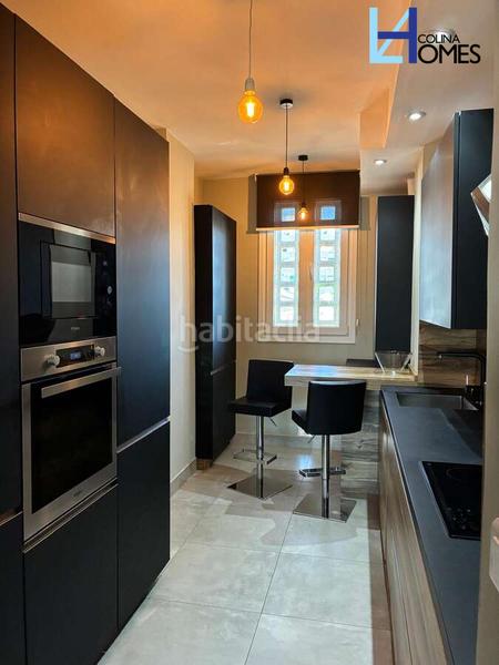 Foto 8aa663a3-4c79-4286-8915-f5f683a6bc45. Piso  en venta en Los Álamos primera línea de playa en Torremolinos