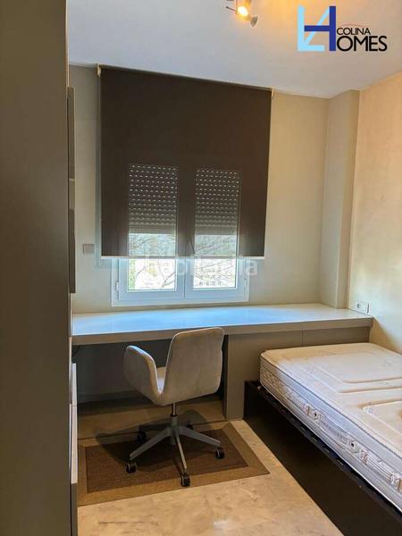 Foto c4d31018-8836-4dd4-af44-ad520053375d. Piso  en venta en Los Álamos primera línea de playa en Torremolinos