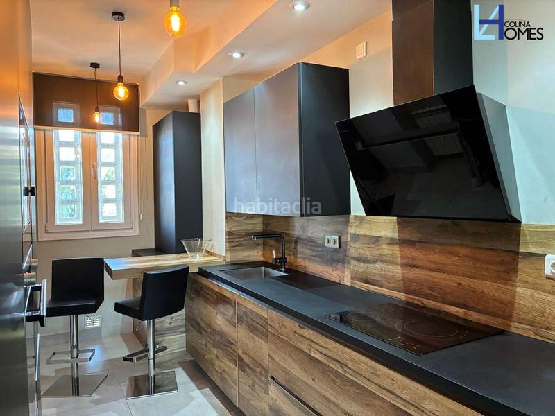 Foto cc90a141-2fc9-4863-8567-c39980e782c1. Piso  en venta en Los Álamos primera línea de playa en Torremolinos