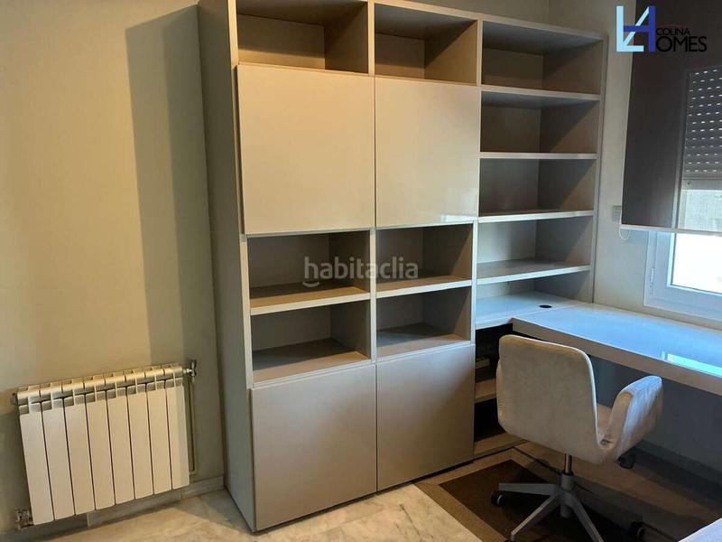 Foto d070007f-9052-43b6-9eb7-9dc1696e2e88. Piso  en venta en Los Álamos primera línea de playa en Torremolinos