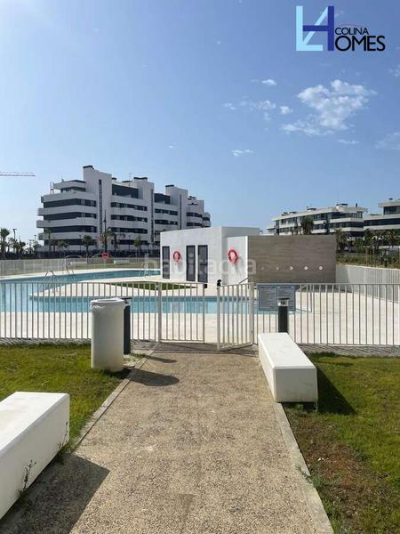 Foto 10c95c39-bf39-4104-b958-9f2cc9dafed5. Affitto appartamento con parcheggio piscina in Los Álamos Torremolinos