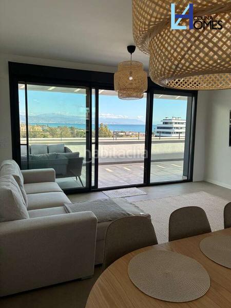 Foto dad03dd3-ae0c-4fc5-9642-a5968f88ad75. Rent flat with parking pool in Los Álamos Torremolinos