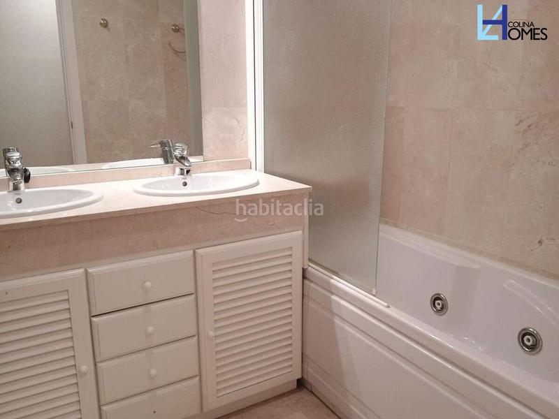 Foto d04de135-2f90-4eb1-8a36-b31dac51a82e. Pis amb aparcament piscina a Cortijo Torrequebrada Benalmádena