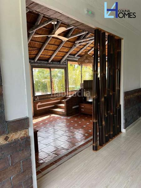 Foto 5d9c66cd-ea94-41cb-8254-907b2989ee0d. Chalet  , oportunidad de inversion en Mijas pueblo Mijas