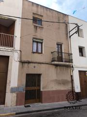 Maison  Dr jose prades. Casa en venta en rossell, 3 dormitorios.
