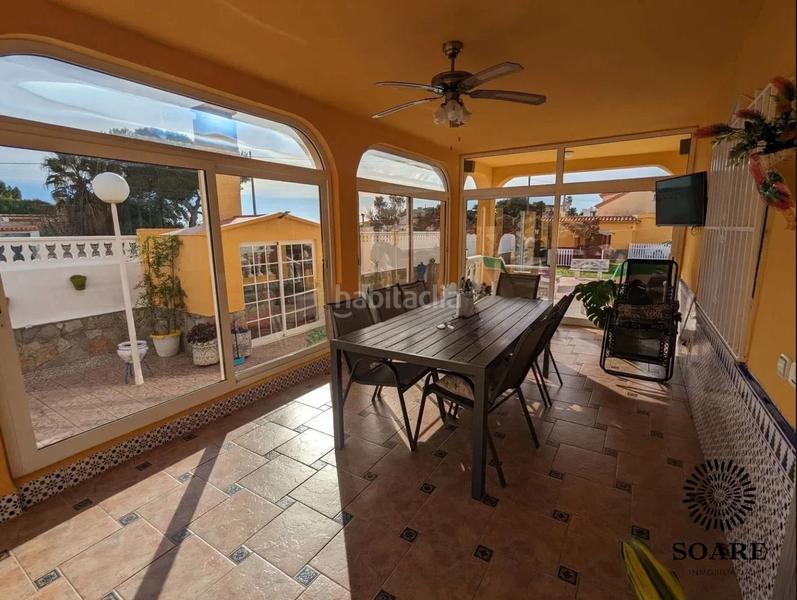 Foto b59af0d0-40c1-4be0-b9ab-b58146edff40. Chalet  en venta en playa Mar Chica, 5 dormitorios. en Benicarló