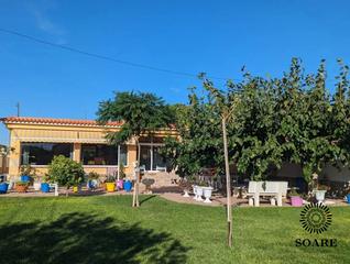 Chalet  D`aiguadoliva. Chalet en venta en playa mar chica, 5 dormitorios.