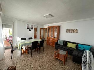 Pis  Dels vents. Piso en venta en centro, 4 dormitorios.