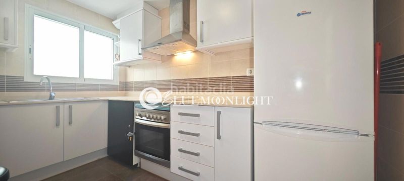 Foto 450e8685-1f73-44e3-a9f4-16420d3bd435. Àtic amb calefacció aparcament a Llandells Peñíscola