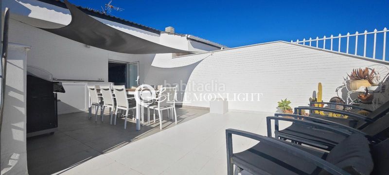 Foto bc43e999-f4e1-4217-9cbf-07b4b0ed1174. Àtic amb calefacció aparcament a Llandells Peñíscola