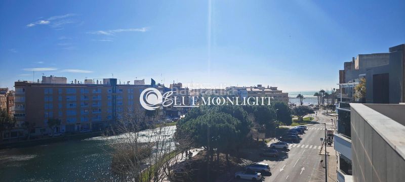 Foto d7d3d592-c5d7-4f5c-8907-c216bc18beab. Àtic amb calefacció aparcament a Llandells Peñíscola